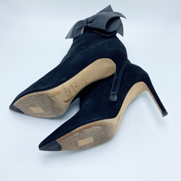 Jimmy Choo size 7 /37 Kassidy Suede Black Bow Ankle Bootie - Picture 8 of 8